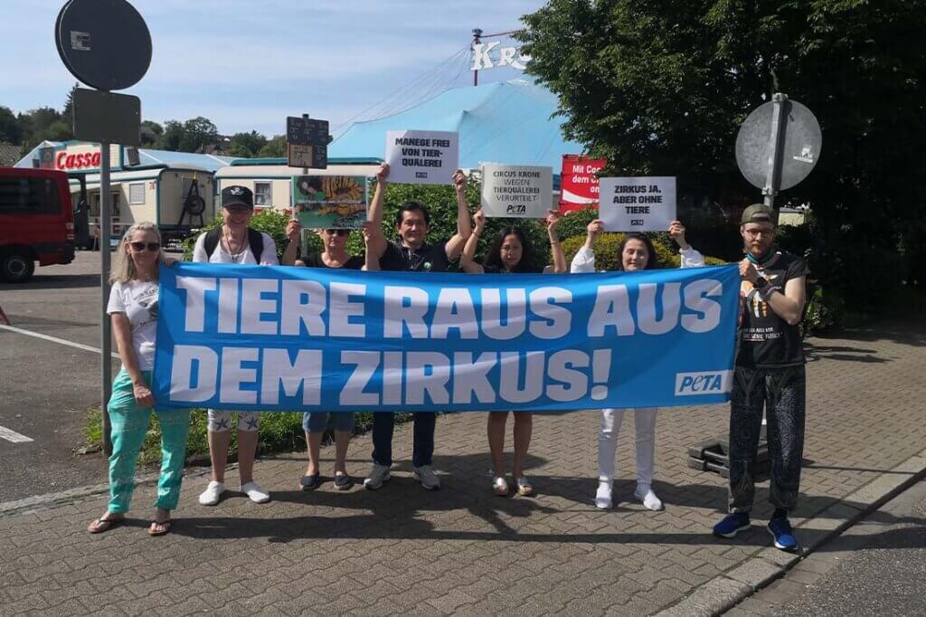 Streetteam Demo gegen Zirkus Krone