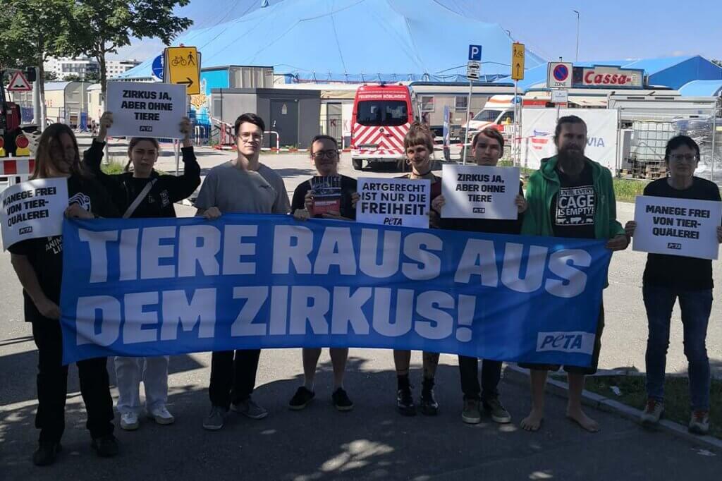 Streetteam Demo gegen Zirkus Krone